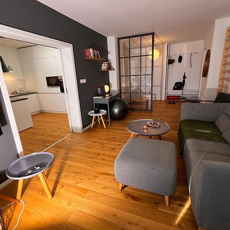 Orient Express Paris-Pressburg By Zazi Apartment Bagian luar foto